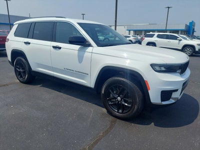 2023 Jeep Grand Cherokee L Laredo