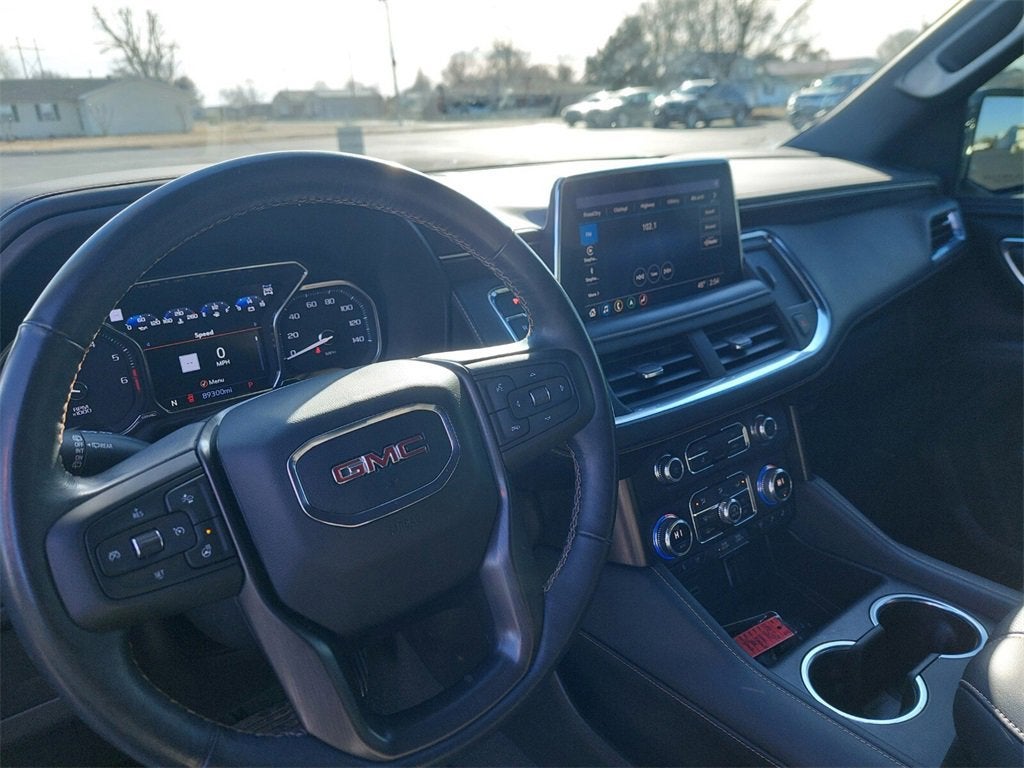 2021 GMC Yukon XL AT4