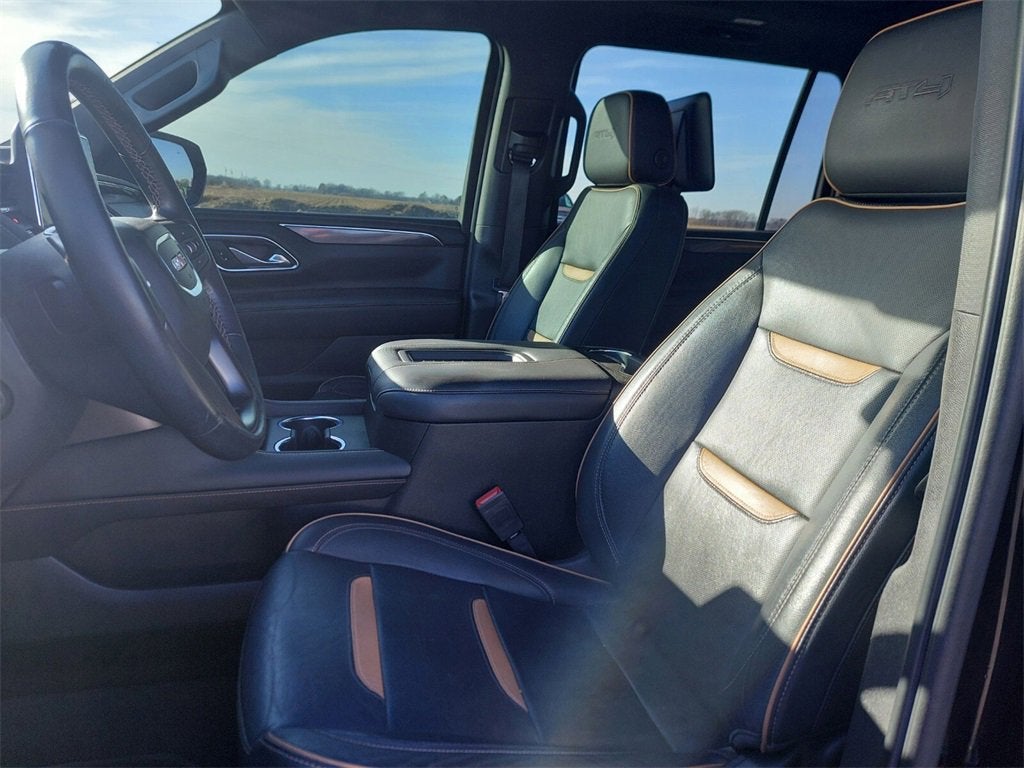 2021 GMC Yukon XL AT4