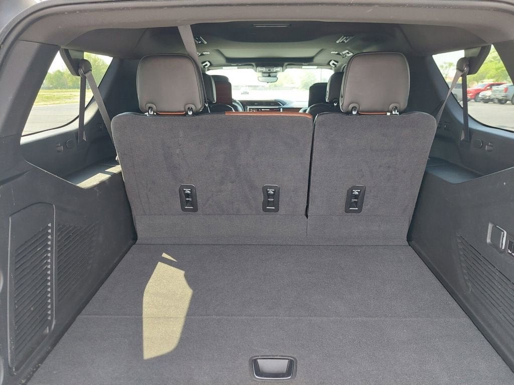 2024 GMC Yukon XL Denali Ultimate