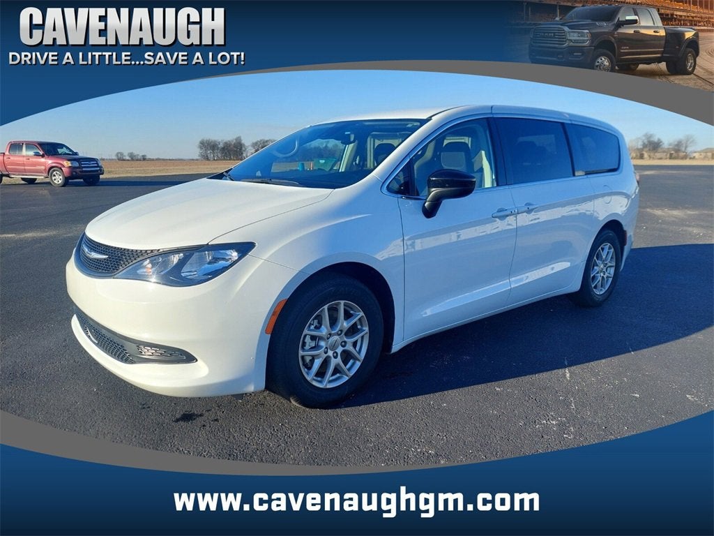 2024 Chrysler Voyager LX