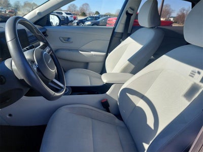 2024 Hyundai KONA SEL