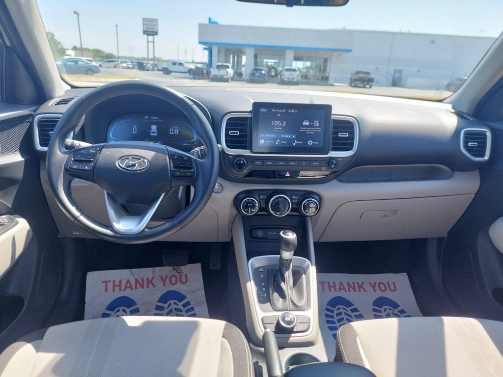 2024 Hyundai VENUE SEL