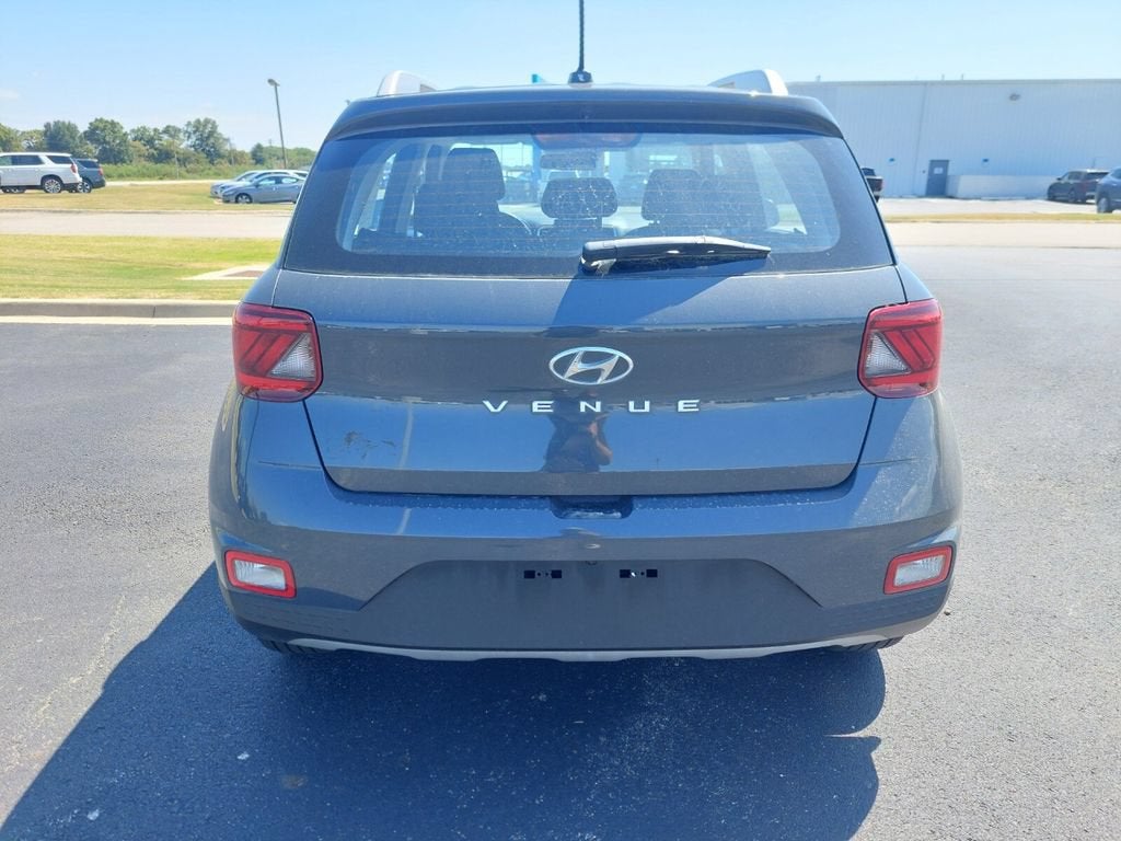 2024 Hyundai VENUE SEL