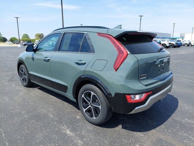2025 Kia Niro SX