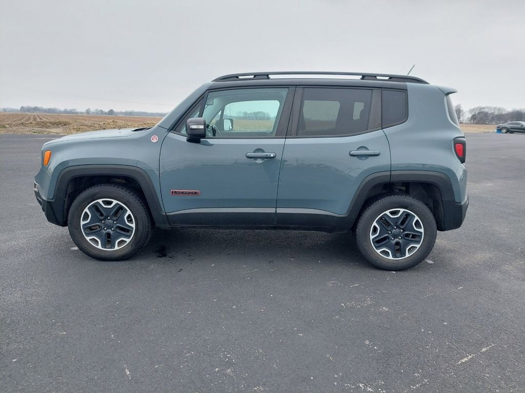 2016 Jeep Renegade Trailhawk