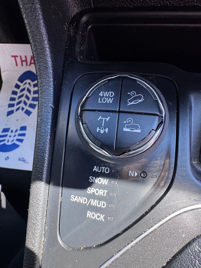 2022 Jeep Cherokee Trailhawk