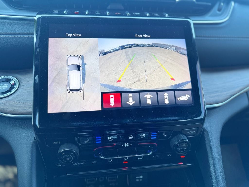 2023 Jeep Grand Cherokee Summit