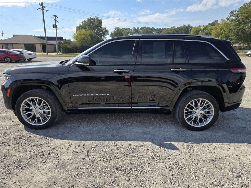 2023 Jeep Grand Cherokee Summit