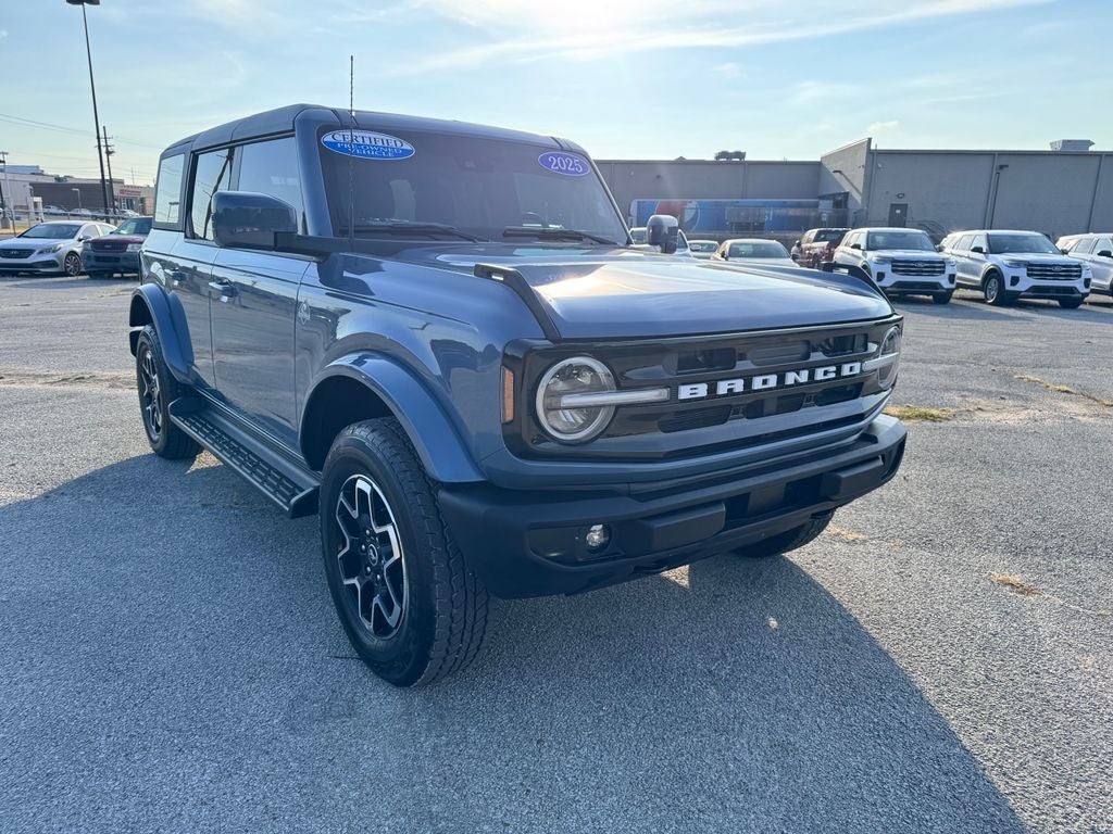 2025 Ford Bronco Outer Banks