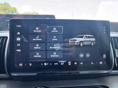 2025 Ford Expedition Active