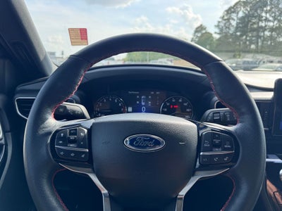 2024 Ford Explorer ST-Line