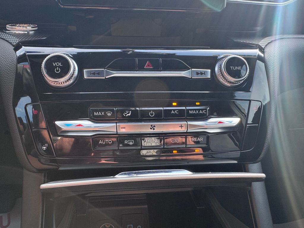 2024 Ford Explorer ST-Line