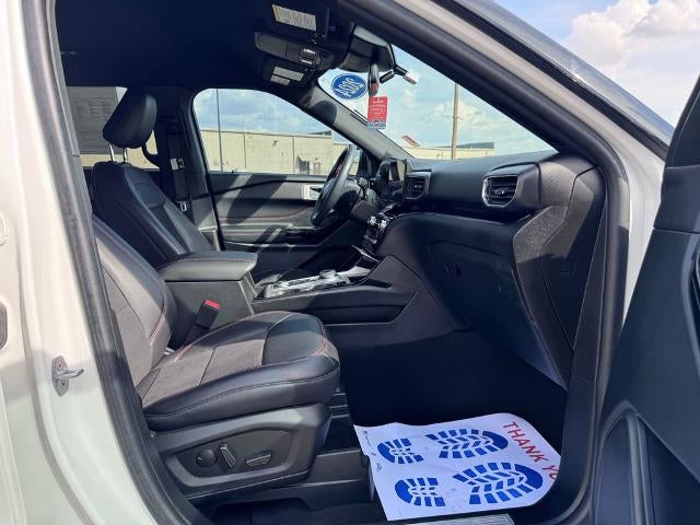 2024 Ford Explorer ST-Line