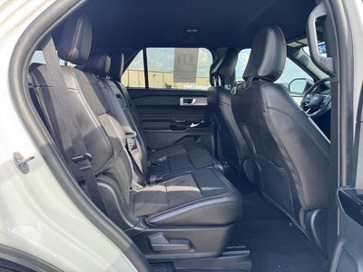 2024 Ford Explorer ST-Line