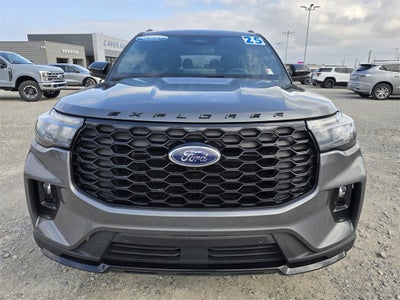 2025 Ford Explorer ST-Line