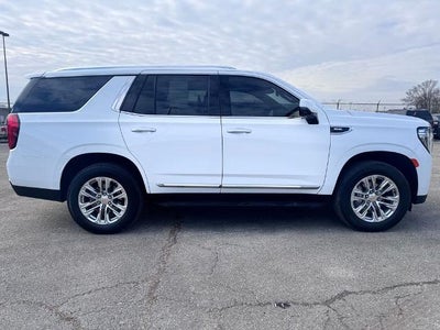 2024 GMC Yukon SLT