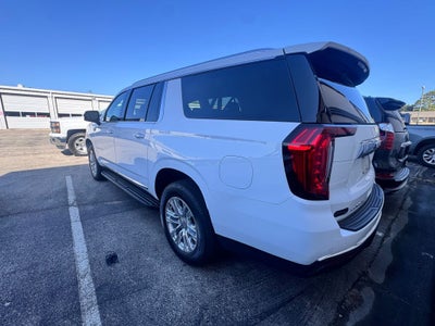 2024 GMC Yukon XL SLT