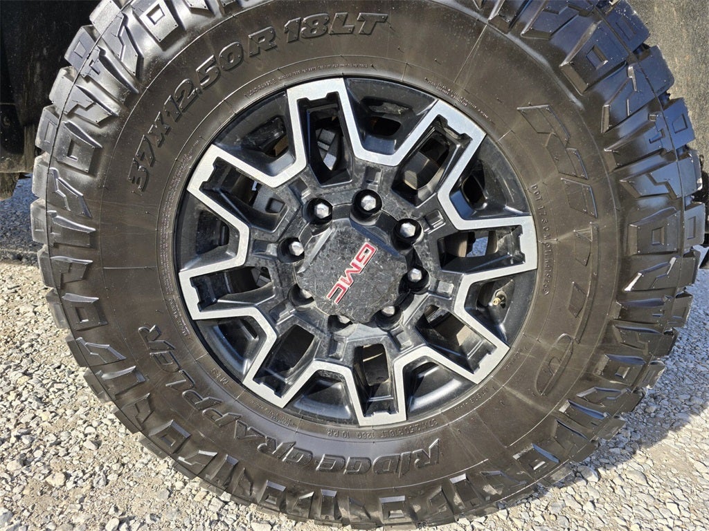 2025 GMC Sierra 2500HD AT4X