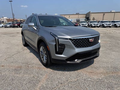2025 Cadillac XT4 Premium Luxury
