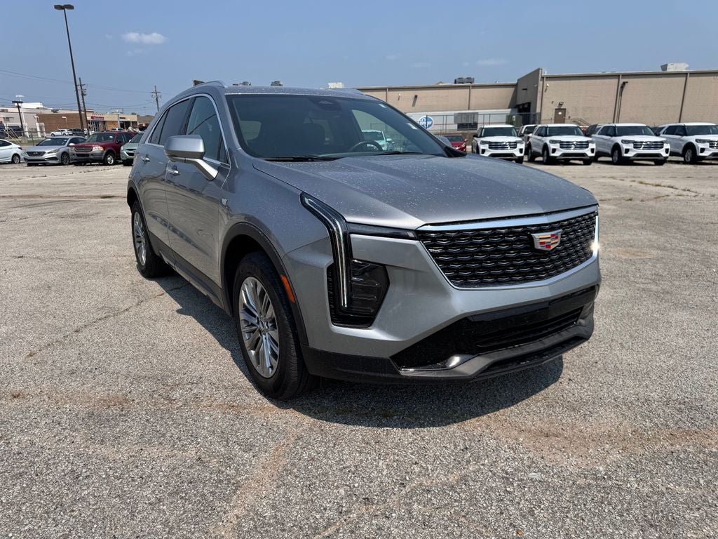 2025 Cadillac XT4 Premium Luxury