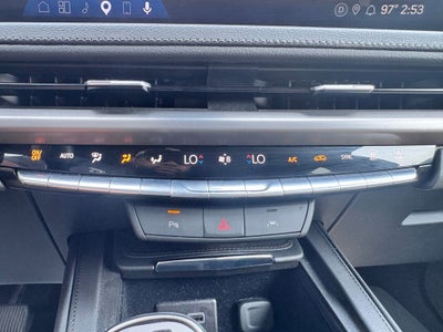 2025 Cadillac XT4 Premium Luxury