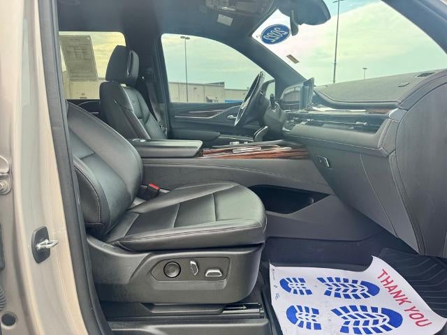 2022 Cadillac Escalade Luxury