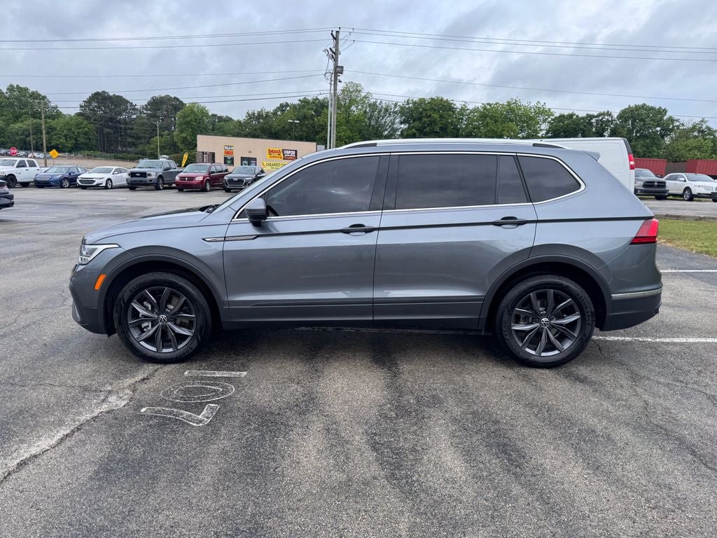 2023 Volkswagen Tiguan 2.0T SE