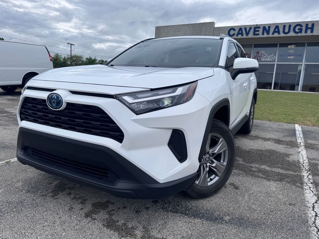 2024 Toyota RAV4 Hybrid XLE