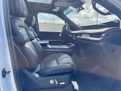 2025 Lincoln Navigator L Reserve