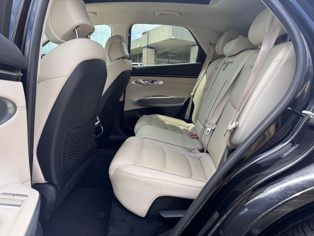 2024 Genesis GV70 2.5T