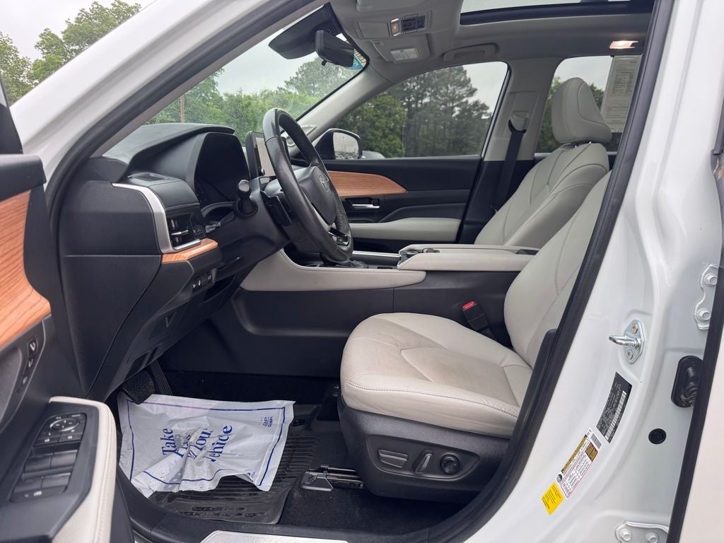 2024 Toyota Grand Highlander Platinum