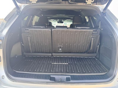 2023 Toyota Highlander XSE