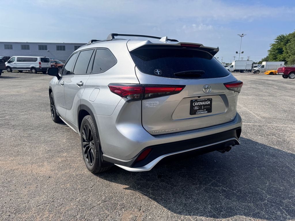 2023 Toyota Highlander XSE