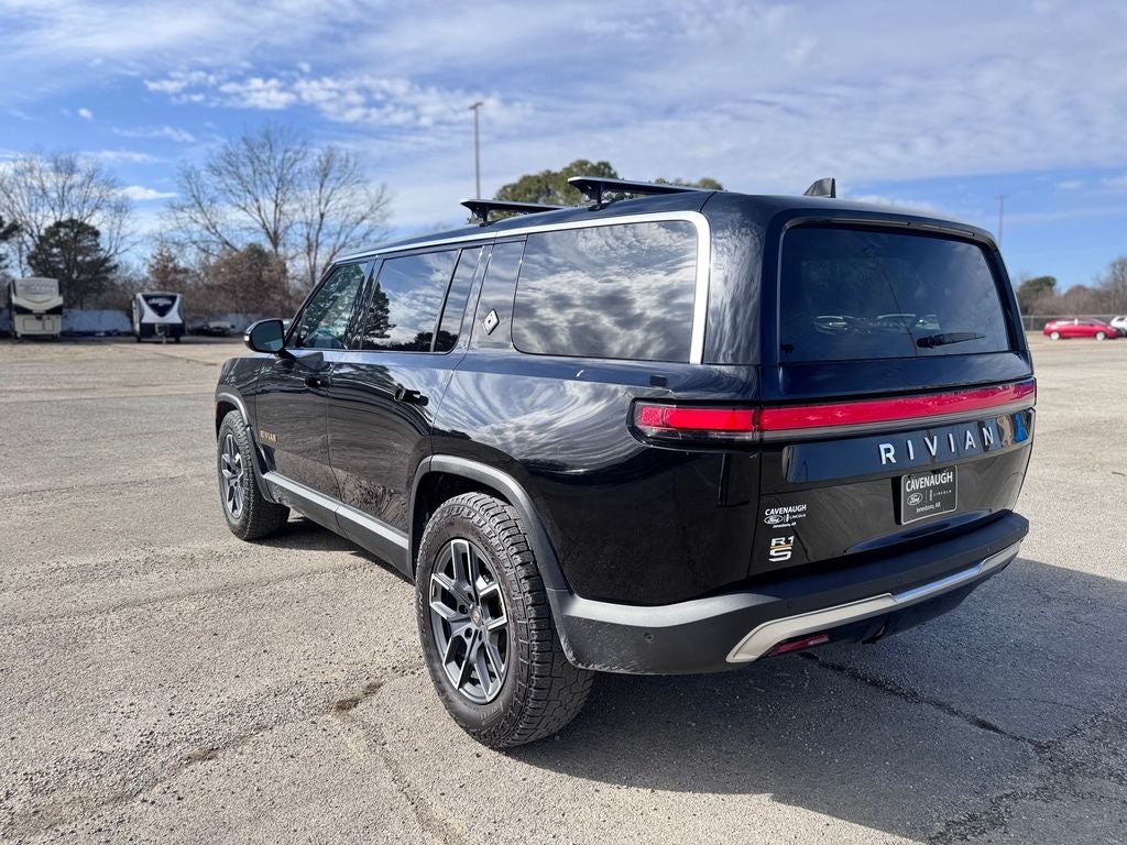 2023 Rivian R1S Adventure