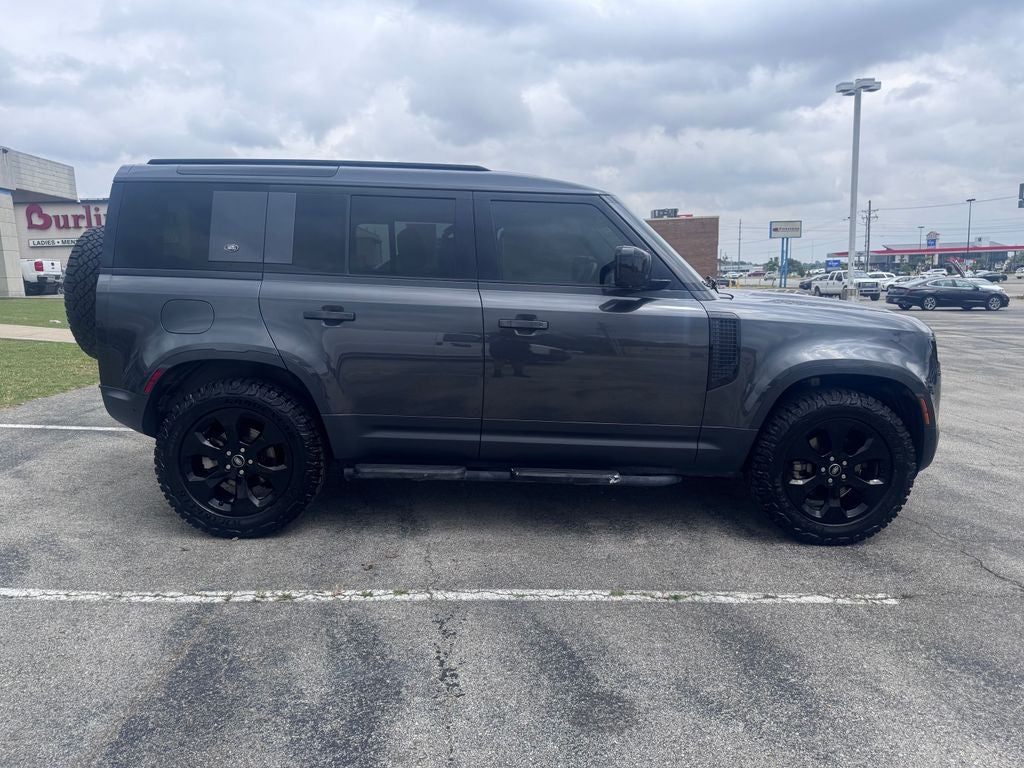 2022 Land Rover Defender 110 S