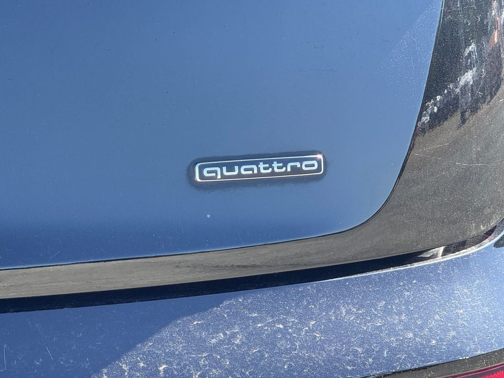 2022 Audi Q5 45 S line Premium quattro