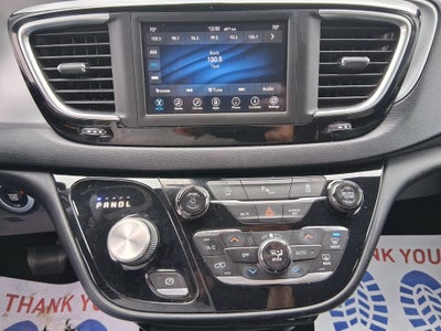 2020 Chrysler Pacifica Touring