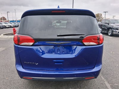 2020 Chrysler Pacifica Touring