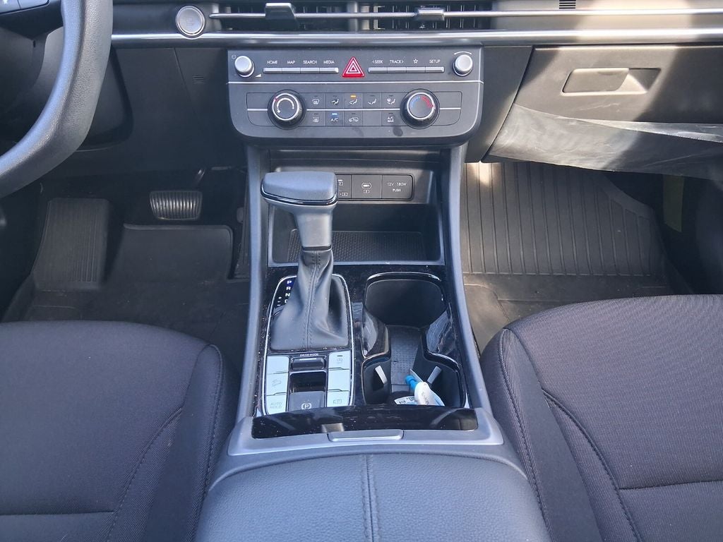 2025 Hyundai TUCSON SE FWD