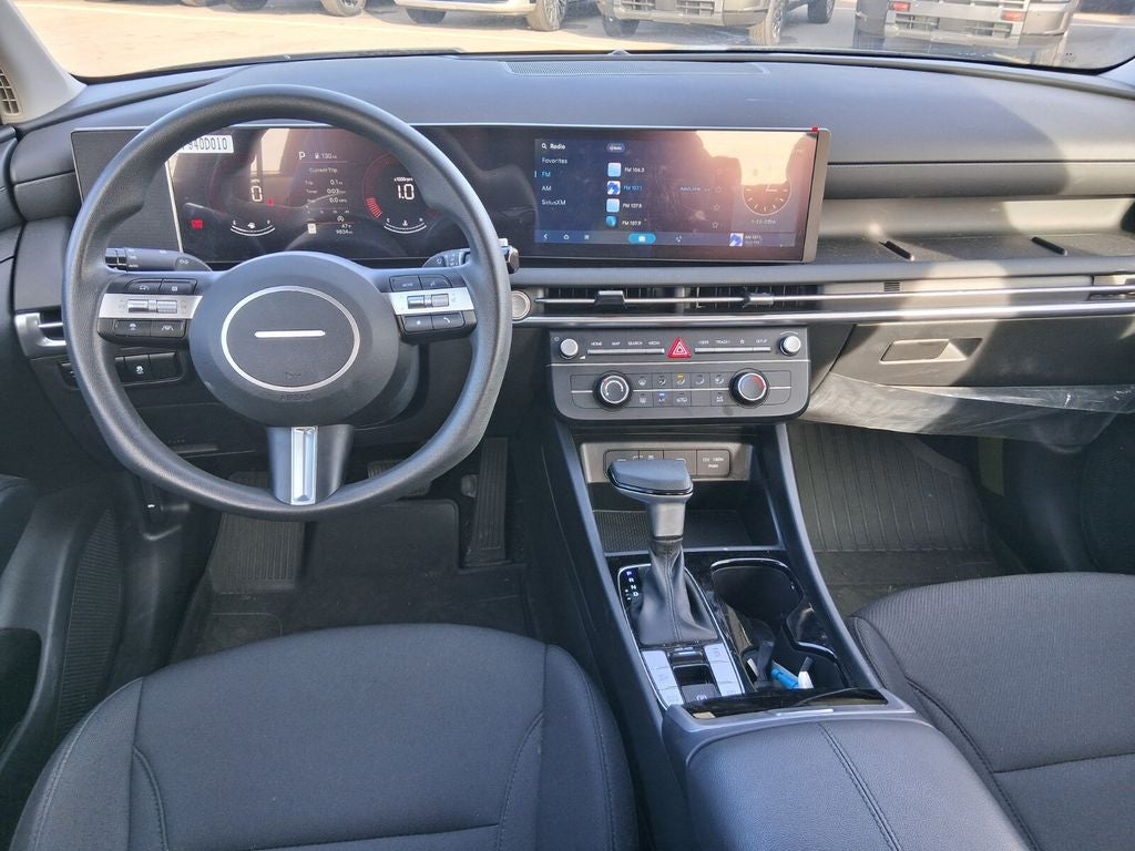 2025 Hyundai TUCSON SE FWD