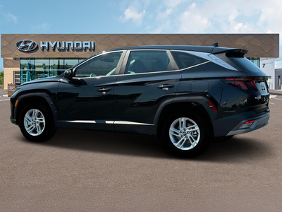 2025 Hyundai TUCSON SE FWD