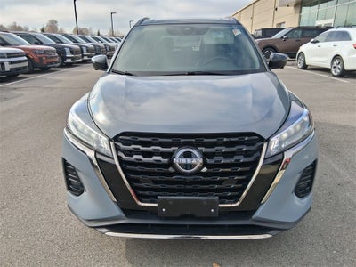 2023 Nissan Kicks SR