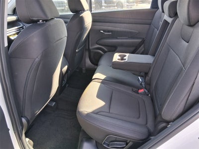 2026 Hyundai TUCSON SE FWD