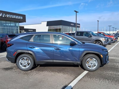 2026 Hyundai TUCSON SE FWD