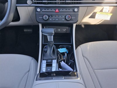 2025 Hyundai TUCSON SE AWD