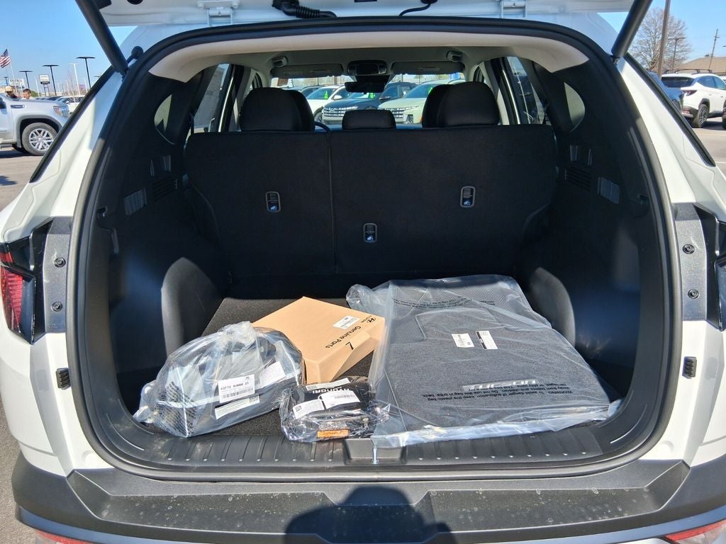 2026 Hyundai TUCSON SEL FWD