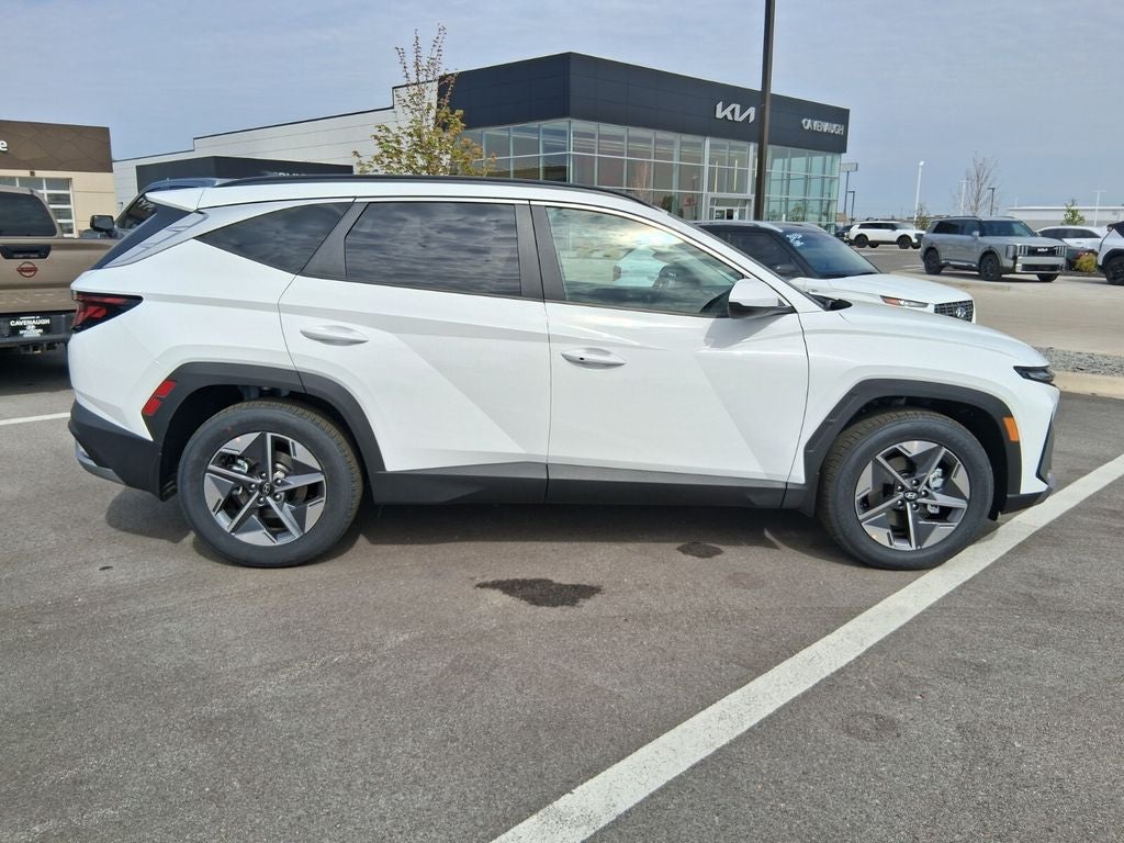 2026 Hyundai TUCSON SEL FWD