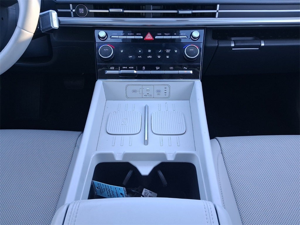 2025 Hyundai SANTA FE SEL FWD