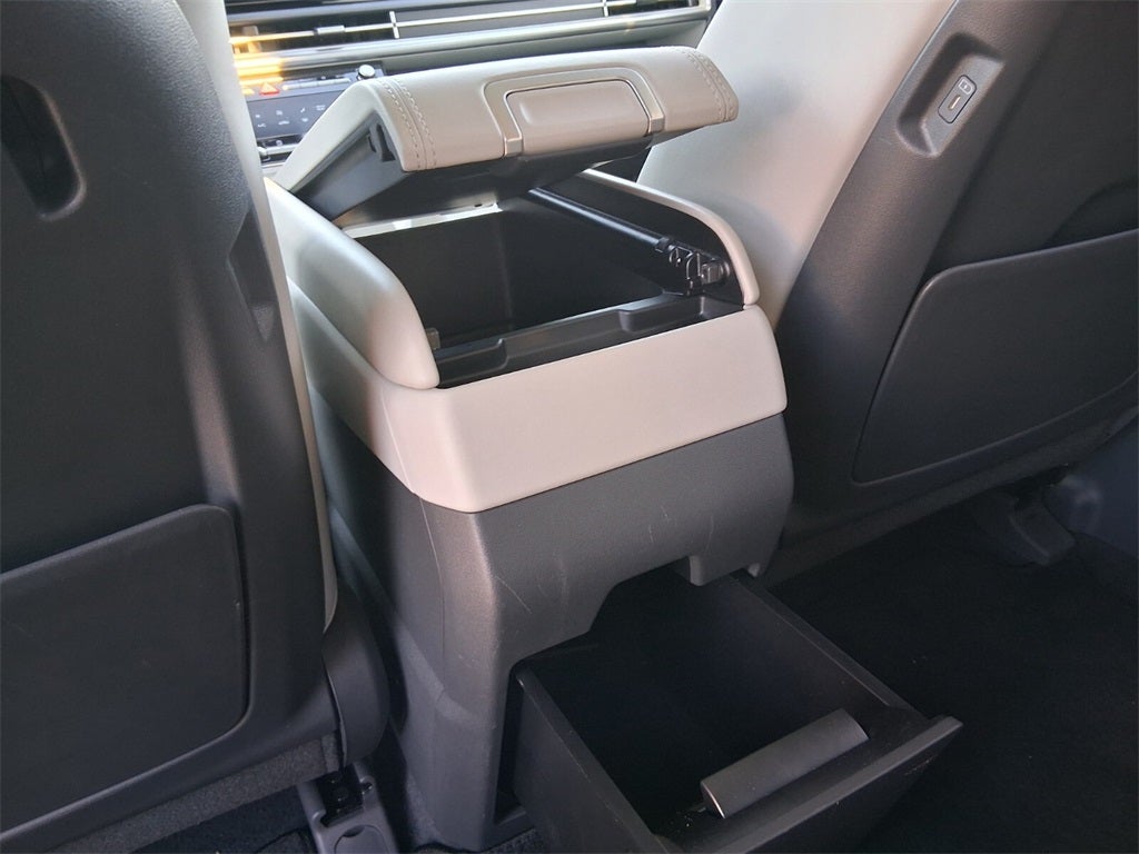 2025 Hyundai SANTA FE SEL FWD